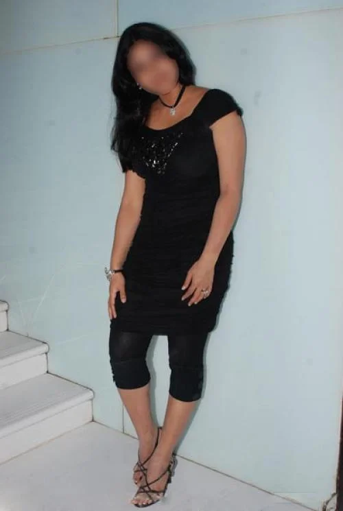 Call Girls West Nimar