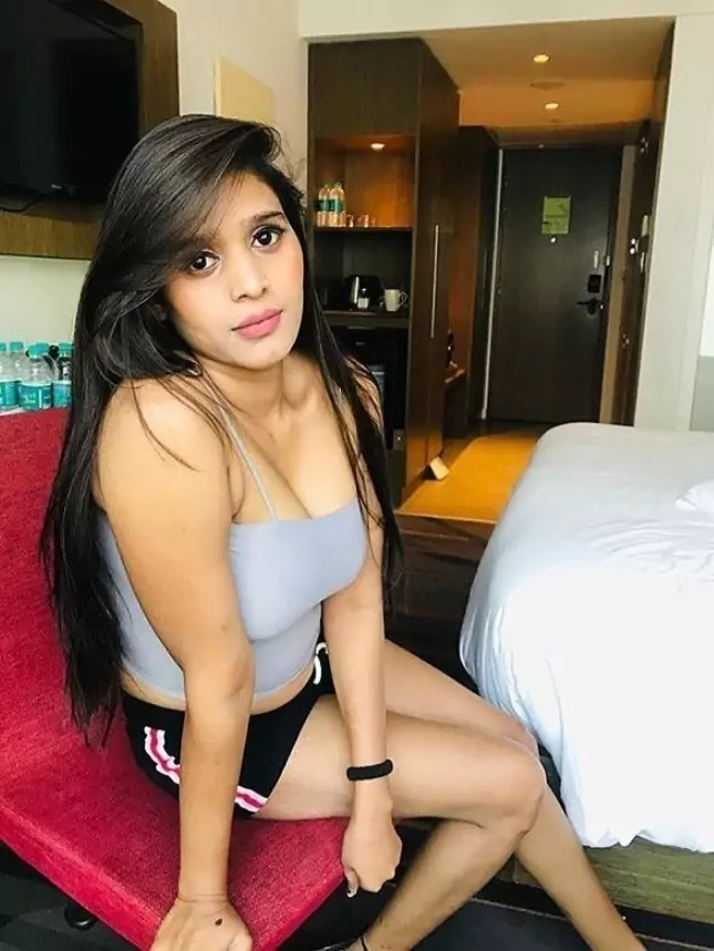 कॉल गर्ल्स सर्विस  वेस्ट निमाड़